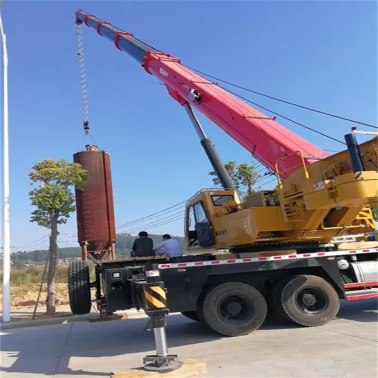 邢台桥东专业吊车租赁多少钱